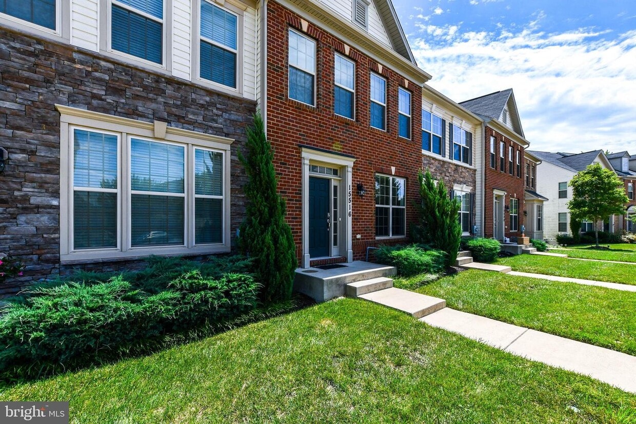 15516 Lady Lauren Ln, Brandywine, MD 20613 Townhome Rentals in