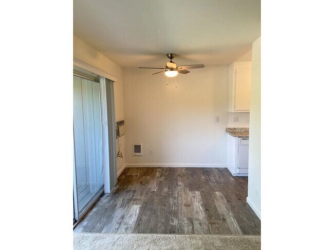 Building Photo - 495 Ignacio Blvd