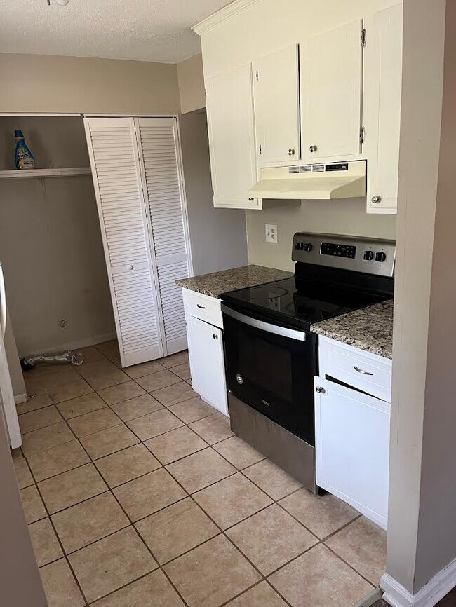 802 S Long St, Salisbury, NC 28144 Townhome Rentals in Salisbury NC