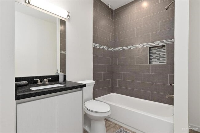 Building Photo - 3706 Paola St