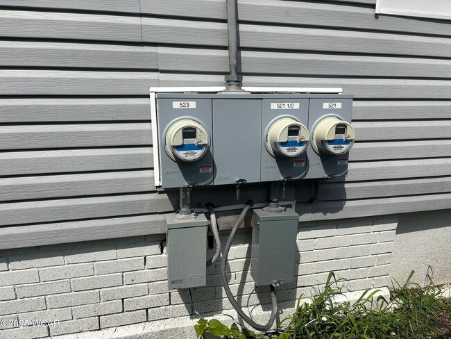 Electricity - 523 W Wayne St