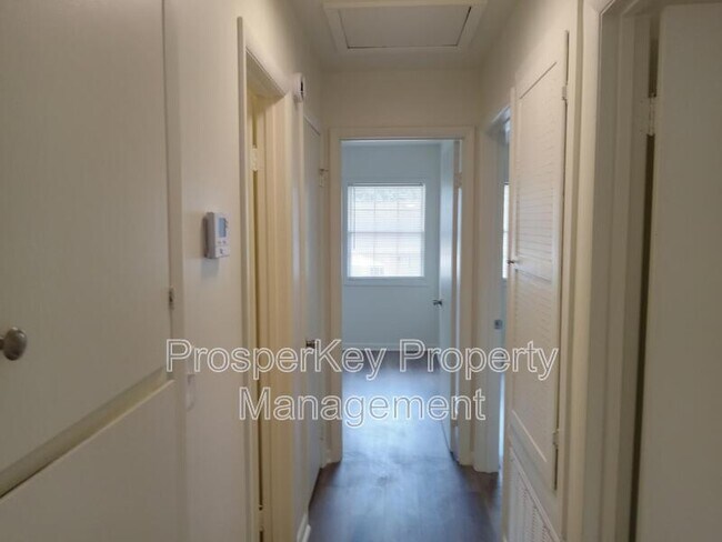 Foto del edificio - 4604 Gatewood Ave