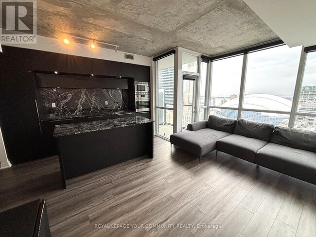 Building Photo - 88-U2788 Blue Jays Way