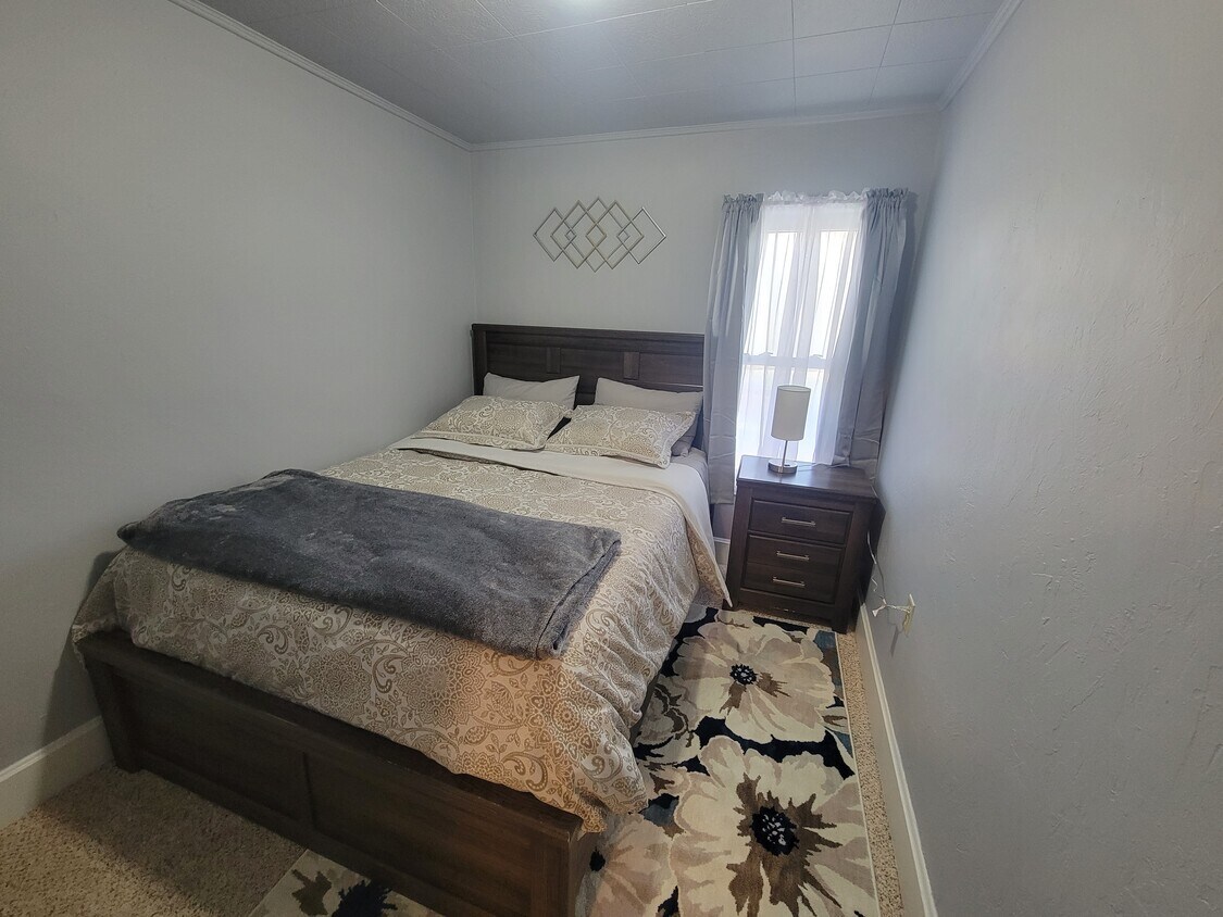 Foto principal - 1336 E Mason St