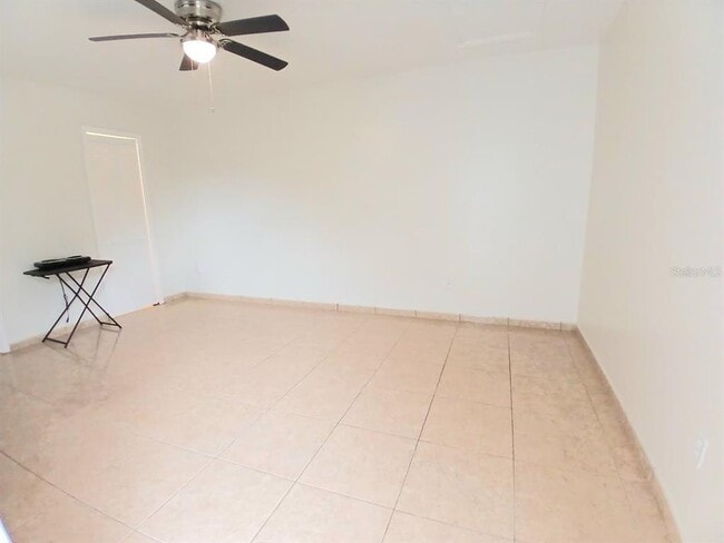 Foto del edificio - 221 Caribbean Dr