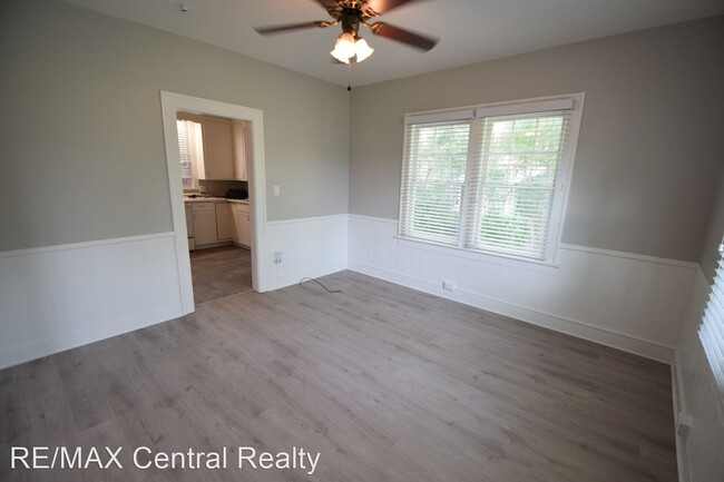 Foto del edificio - 3 br, 1.5 bath House - 1960 KAROLINA AVE