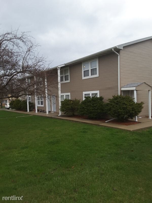 2 br, 2 bath Apartment 3891 West 74th Court Apartment for Rent in