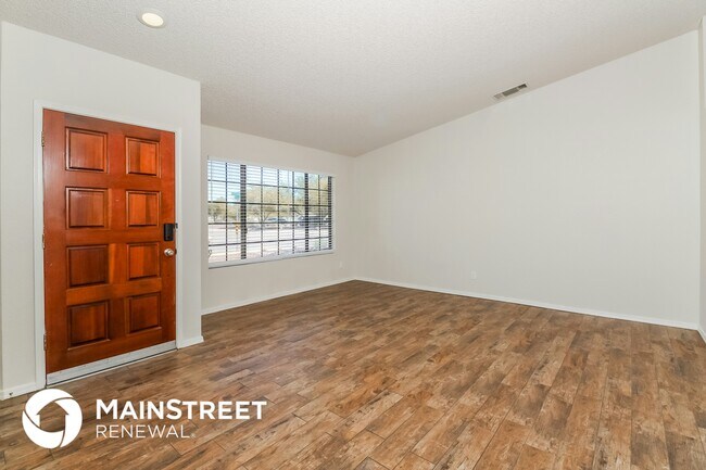 Foto del edificio - 1576 W Highsmith Dr