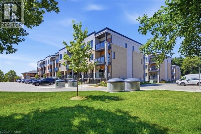 Building Photo - 25 Isherwood Ave