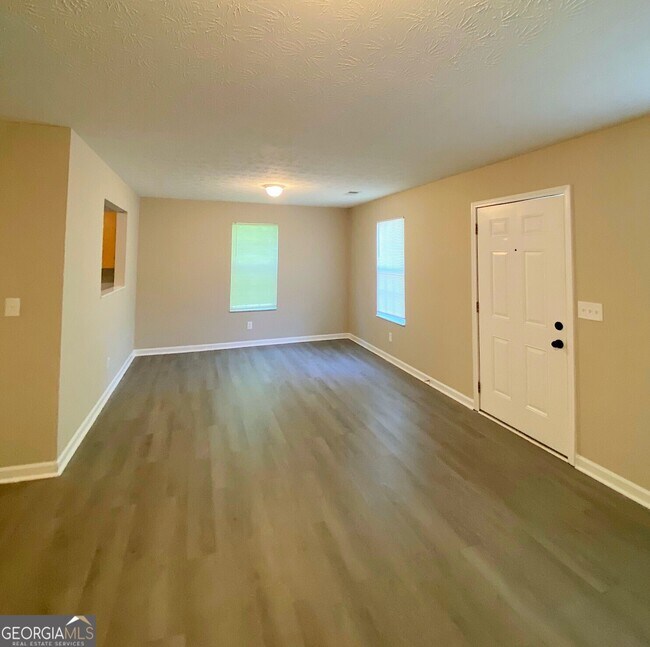 Building Photo - 191 Harvell Dr