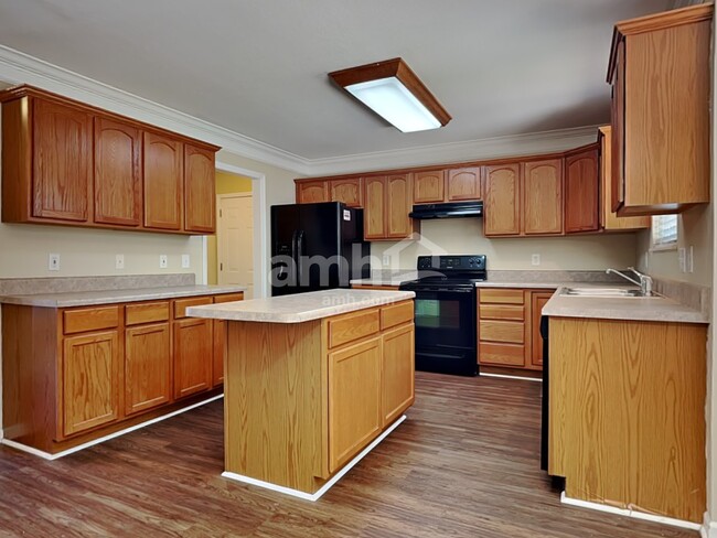 Building Photo - 2534 Fernbank Rd
