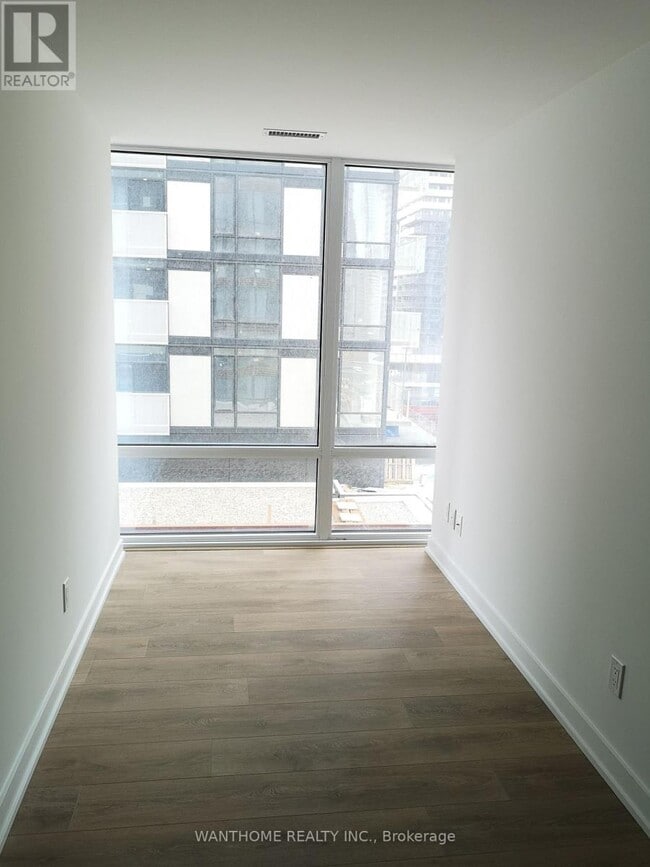 Building Photo - 18 Maitland Terrace