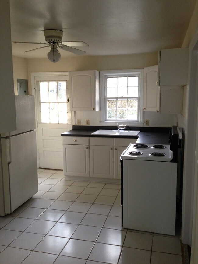 Foto del edificio - 2/3 BR Highland Park home