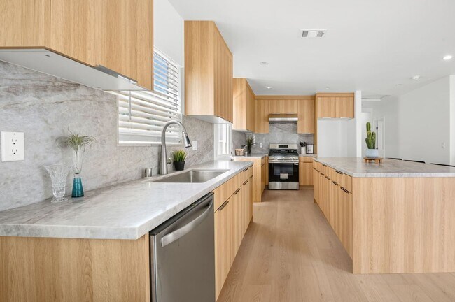 Foto del edificio - 1217 Beech Ave
