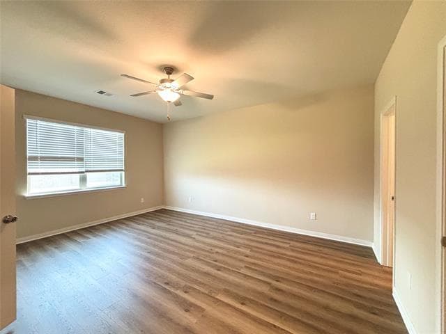 Building Photo - 2017 Dahlia Way
