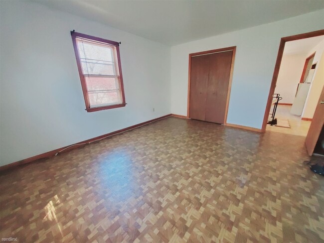 Building Photo - Studio, 1 bath Condo - 82 Colonial Rd Apt 2