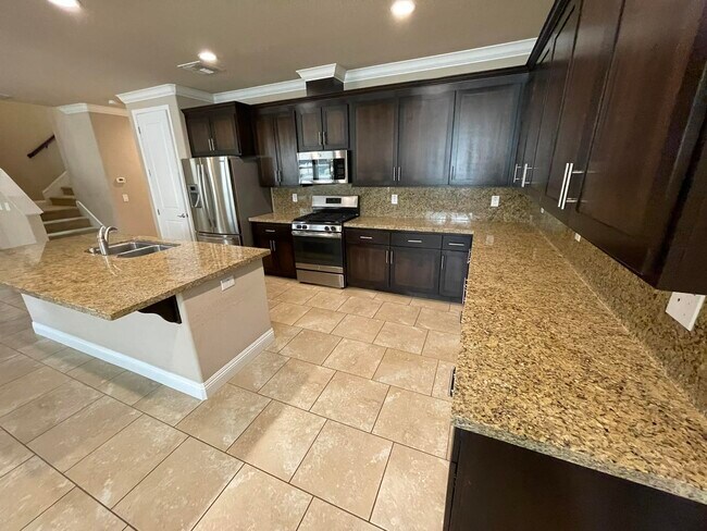 Foto del edificio - 677 Addison Ln