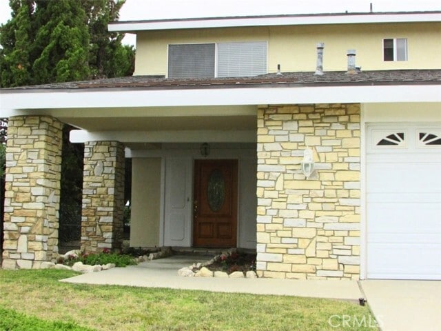 Building Photo - 6619 El Rodeo Rd