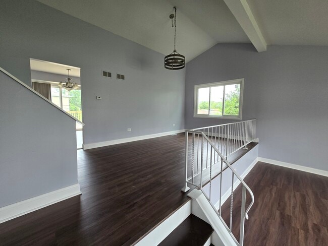 Building Photo - 15542 Sierra Dr