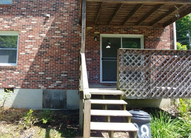 Deck Entrance - 128 Morgan Drive