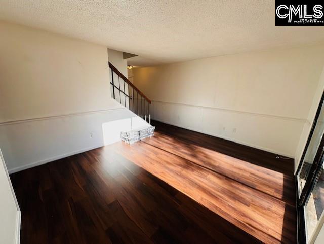 Foto del edificio - 209 Timber Ct