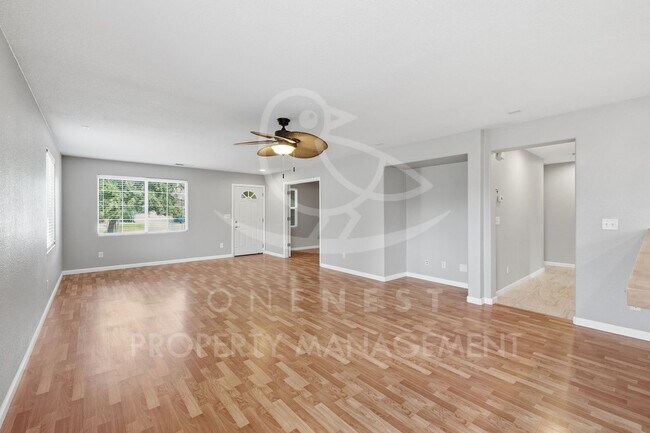 Building Photo - 1444 Minories Dr