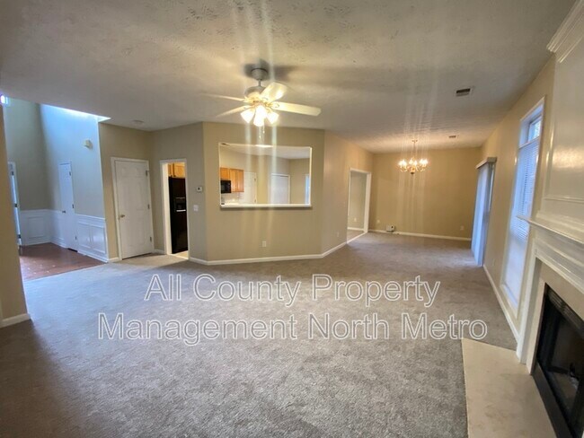 Building Photo - 183 Weatherstone Dr