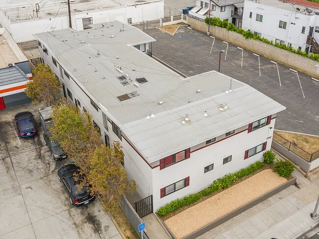 Foto del edificio - 1242 Cedar Ave