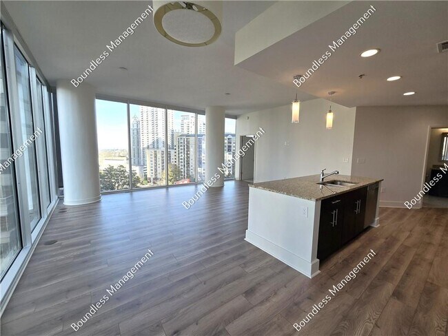 Foto del edificio - 1080 Peachtree St NE
