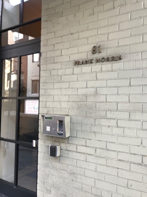 Secure Entry - 81 Frank Norris St