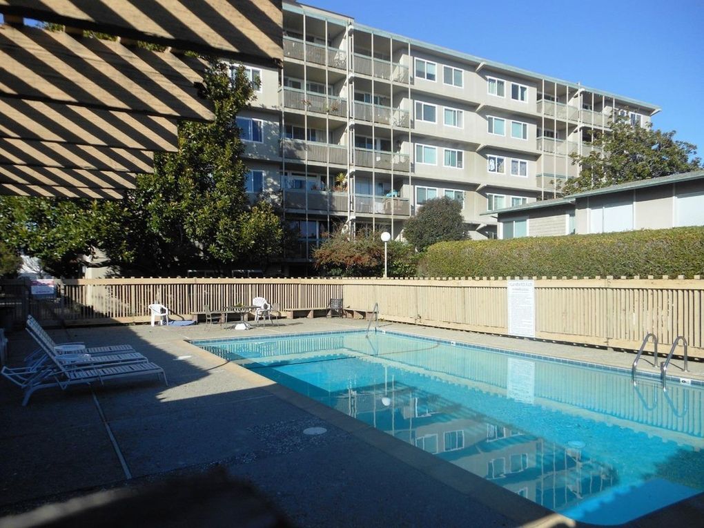 160 Peck Ter Unit 180 Dakota Ave 25, Santa Cruz, CA 95062 Condo for