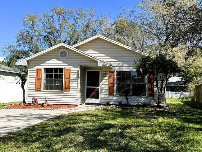 Foto del edificio - 2340 86th Ave