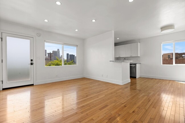 Photo - Beautifully updated 1 bed / 1 bath apartment in Echo Park is now available - Includes private par...