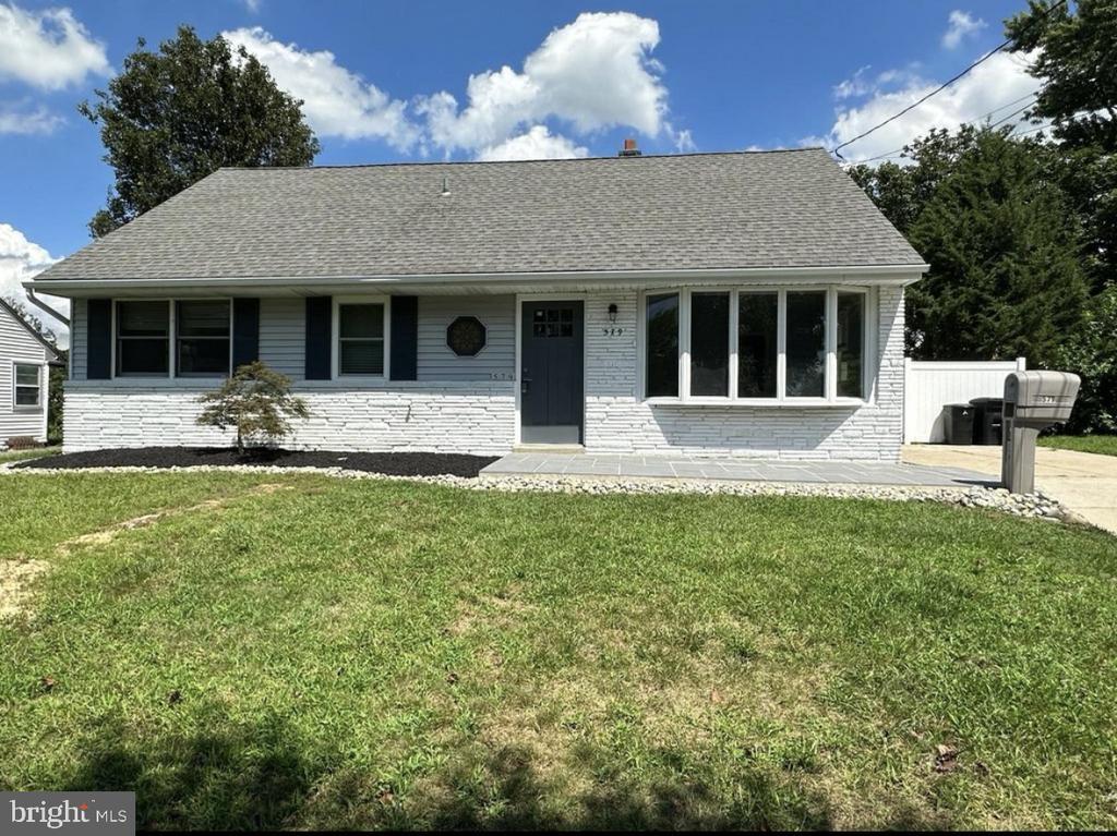 Primary Photo - 579 Lehigh Rd