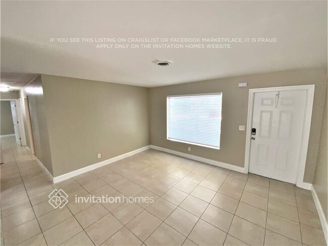 Foto del edificio - 275 NE 28th St