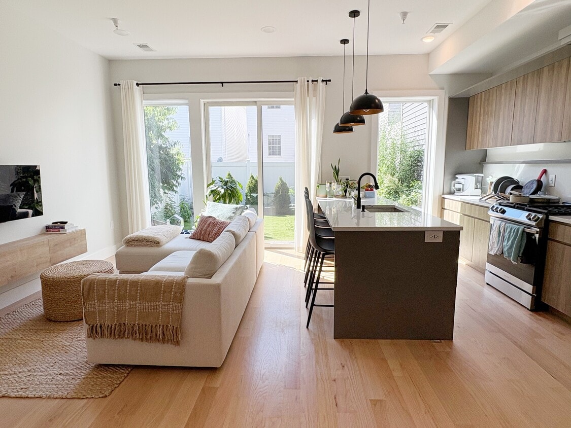 Foto principal - 431 Palisade Ave