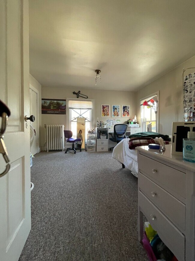 Foto del edificio - 3 Bedroom Apartment in Great Location.