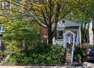 Building Photo - 332 Woodfield Rd.