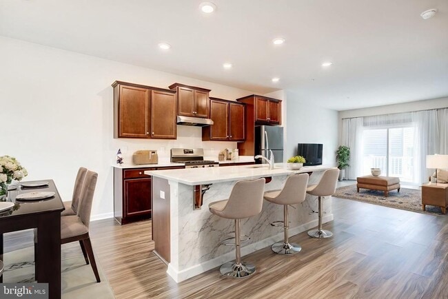 Foto del edificio - 7735 Venice Ln