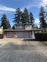 Building Photo - 14419 12th Dr SE