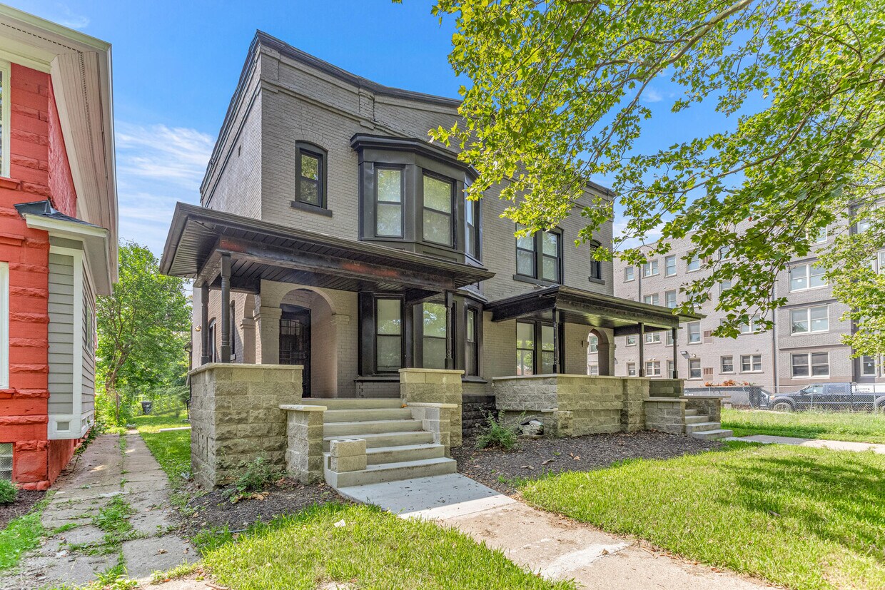Foto principal - 58 E Philadelphia St