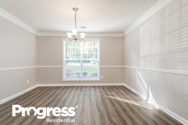 Foto del edificio - 2740 Rusticwood Dr SW
