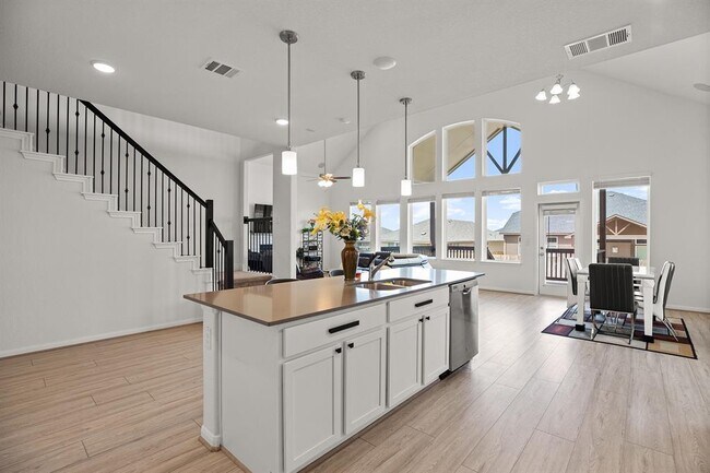Building Photo - 6428 Turin Ln