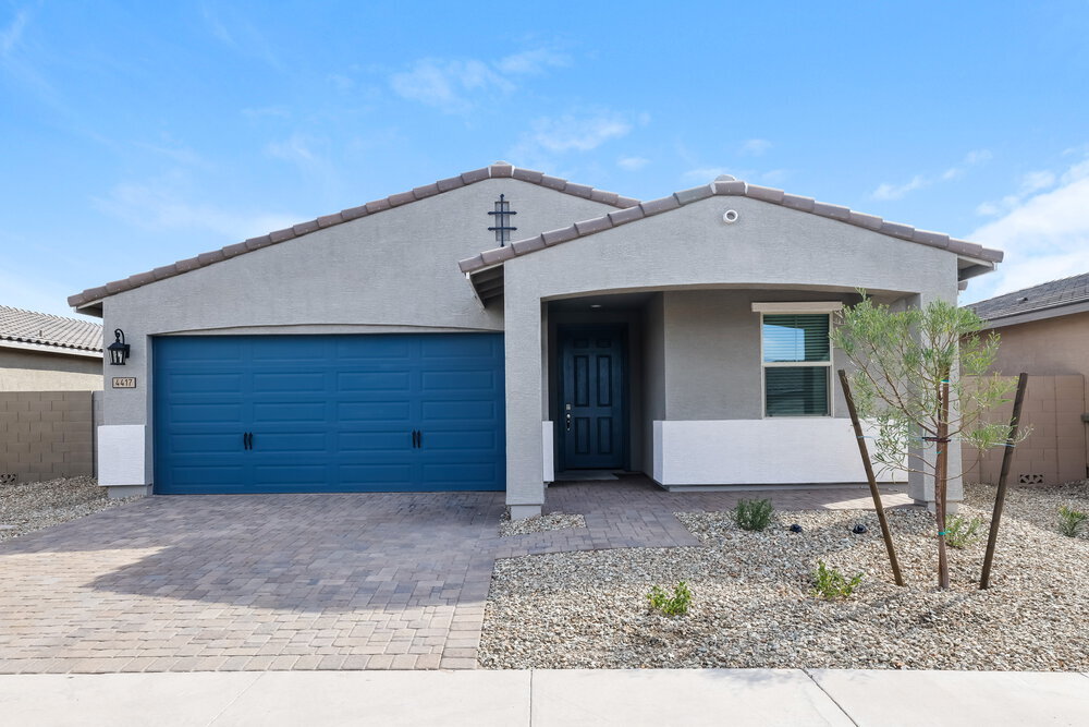 Foto principal - 4417 S 110th Ave