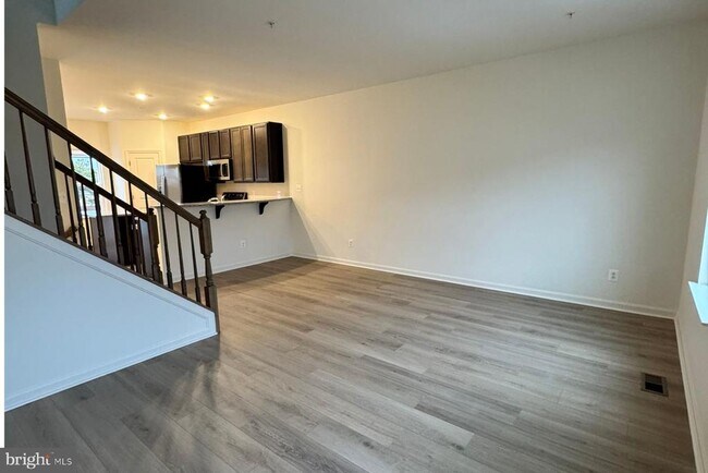 Foto del edificio - 2541 Westwind Blvd