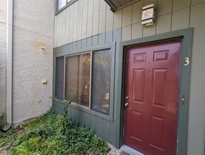 Building Photo - 601 Nelray Blvd