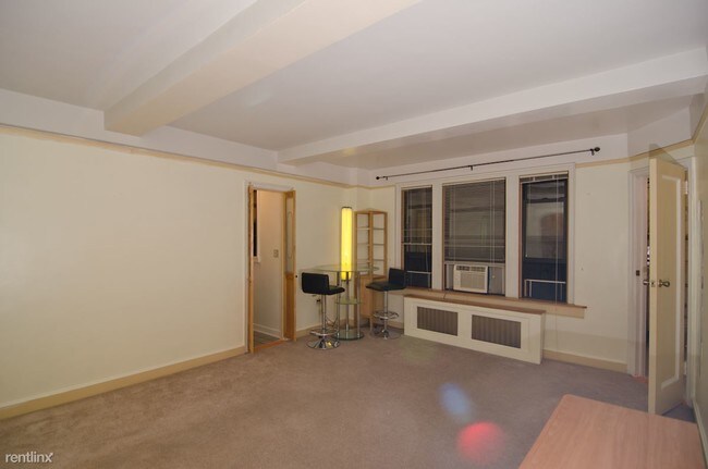 Building Photo - 339 E 58th St