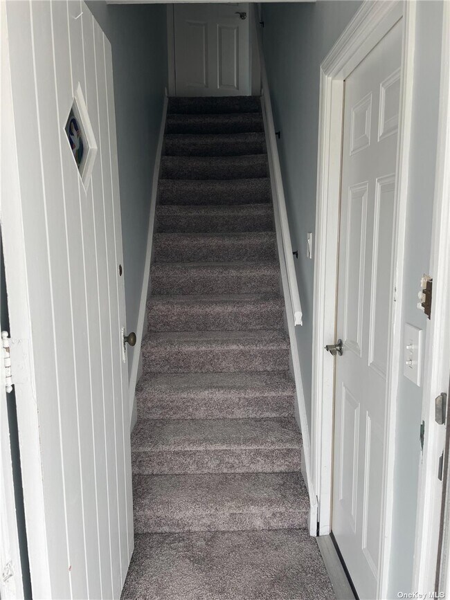 Foto del edificio - 798 S Broadway