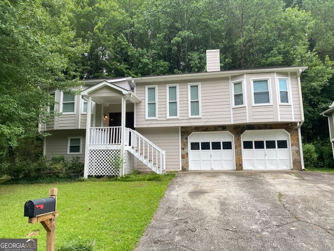 Foto del edificio - 1326 Williamsburg Ln