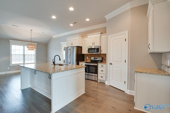 Foto del edificio - 13697 Callaway Dr